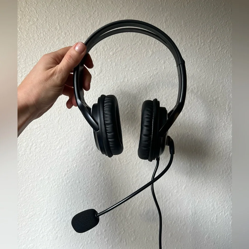 New- Open Box - Microsoft lifechat lx-3000 headset- over ear with microphone